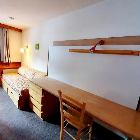 Agence Des Orres - Le Belvedere - Studio Coin Montagne - B807 Apartment